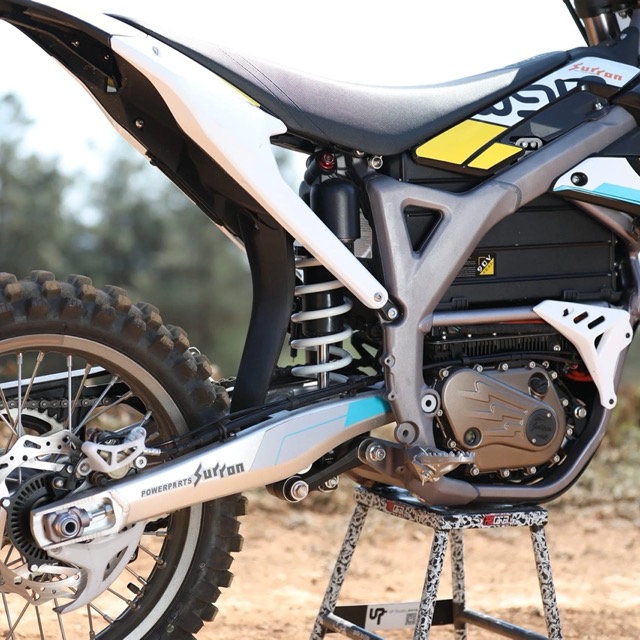 Sur-Ron Storm Bee Enduro (Road Legal) Motorcycle - Image 8
