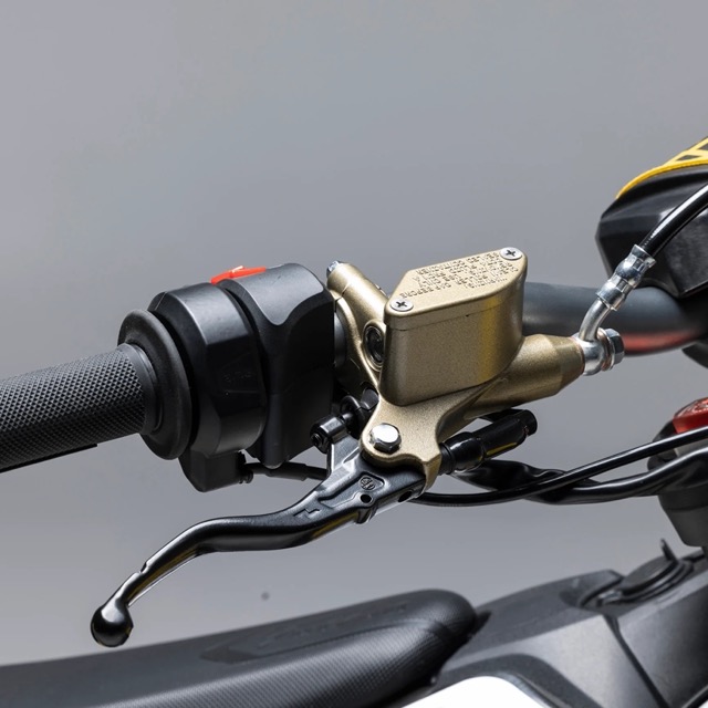 Sur-Ron Storm Bee Enduro (Road Legal) Motorcycle - Image 11