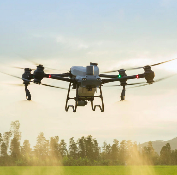 DJI AGRAS T50 Agricultural Drone - Ready to Fly Kit - Image 4